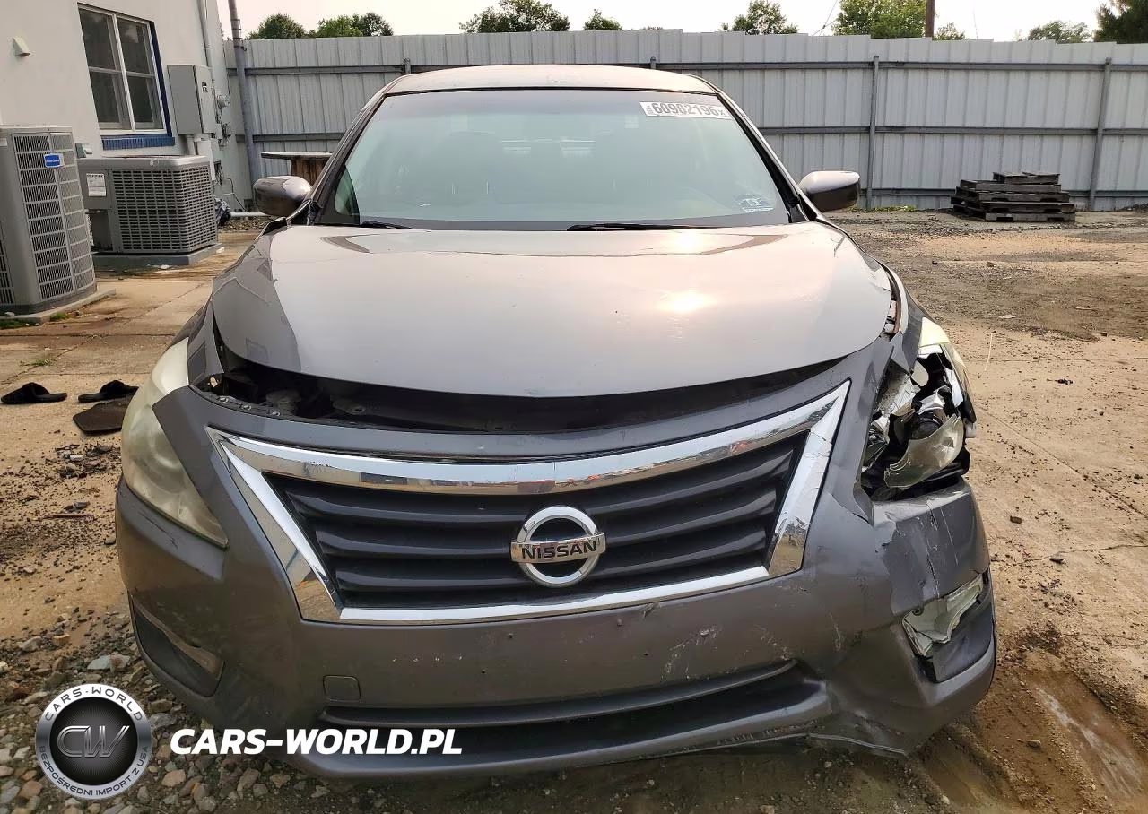 2015 Nissan Altima 2.5 VIN:1N4AL3AP9FC417977 - 5