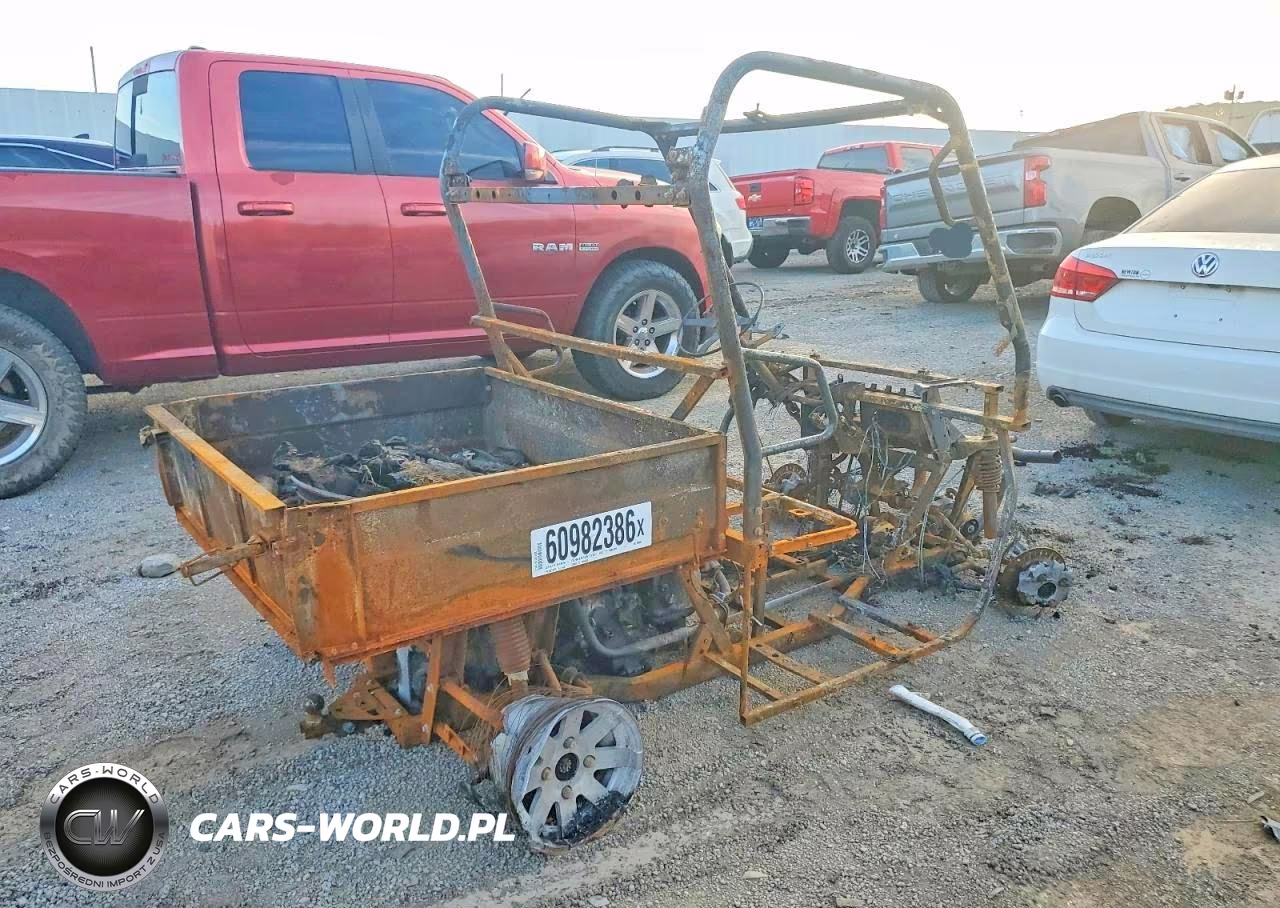 2021 Massimo Motor Sports Utility Vehicle VIN:A8MUBBDU2MJ0F0042 - 4