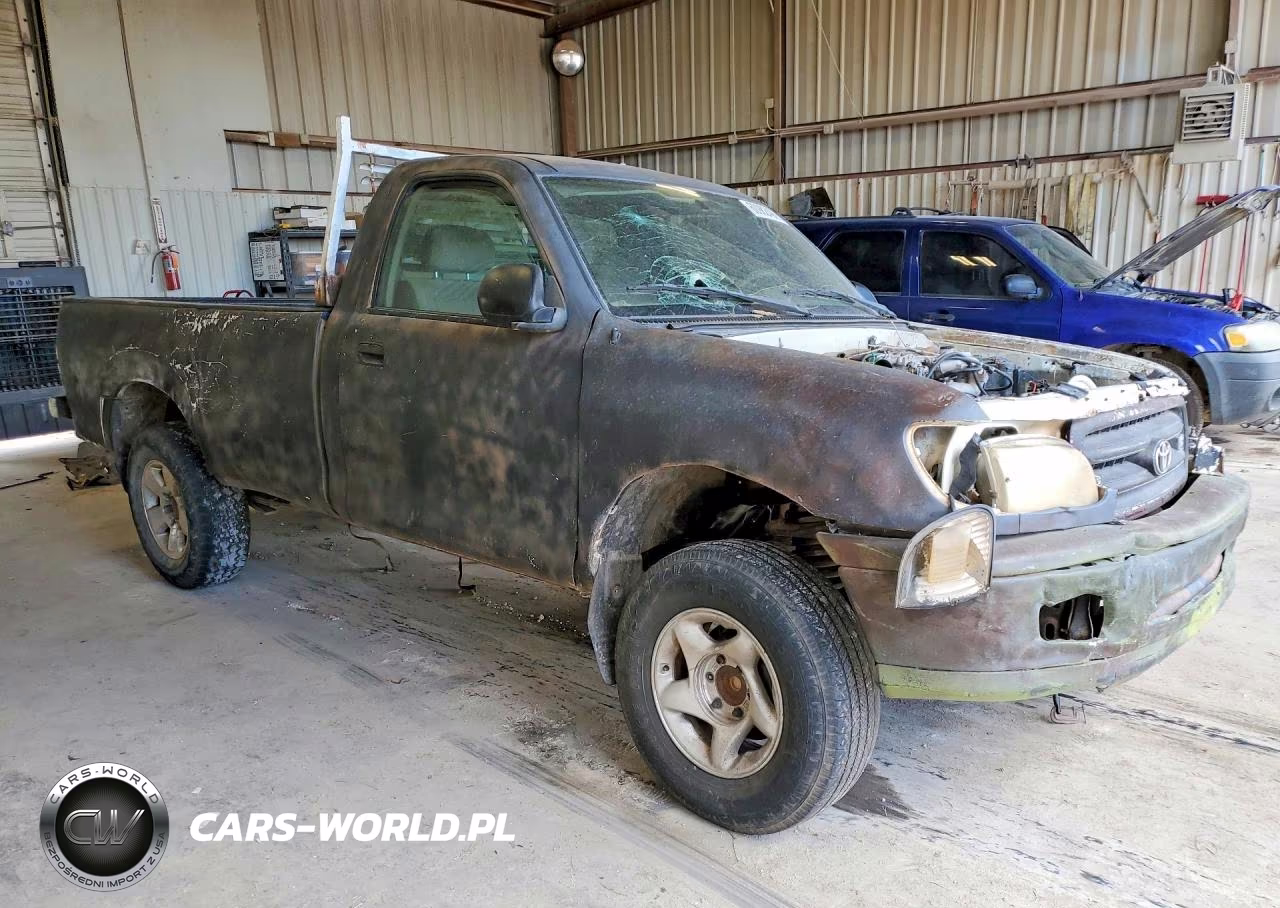 2000 Toyota Tundra Base VIN:5TBJN3217YS073123 - 4