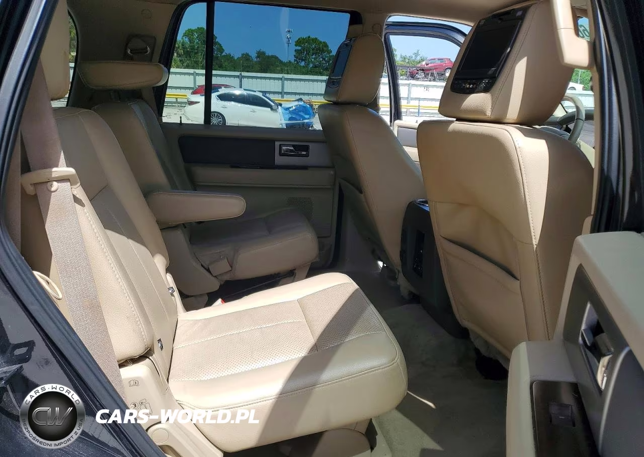2014 Ford Expedition Xlt VIN:1FMJU1H57EEF21558 - 11