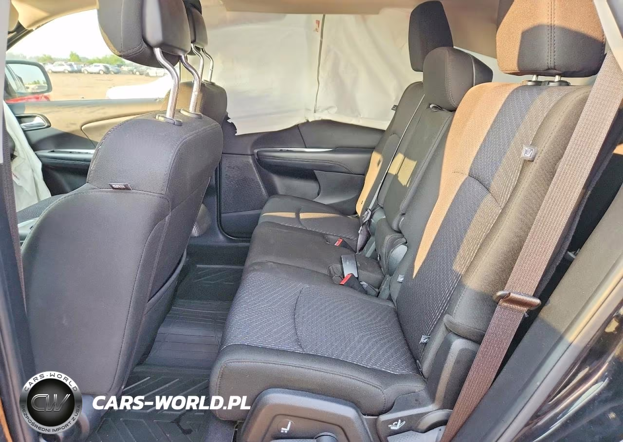2019 Dodge Journey Se VIN:3C4PDCBG8KT844906 - 10