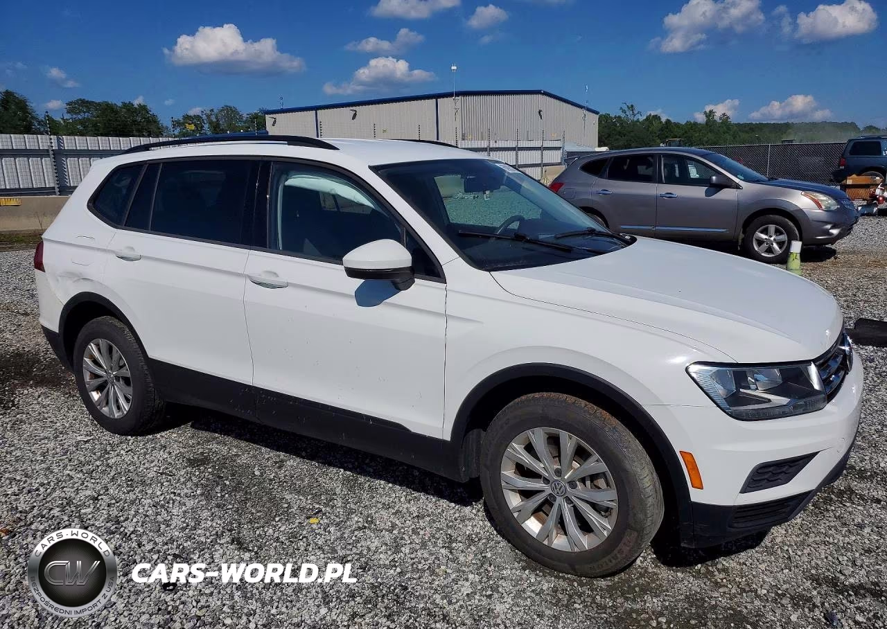 2018 Volkswagen Tiguan S VIN:3VV1B7AX7JM074468 - 4