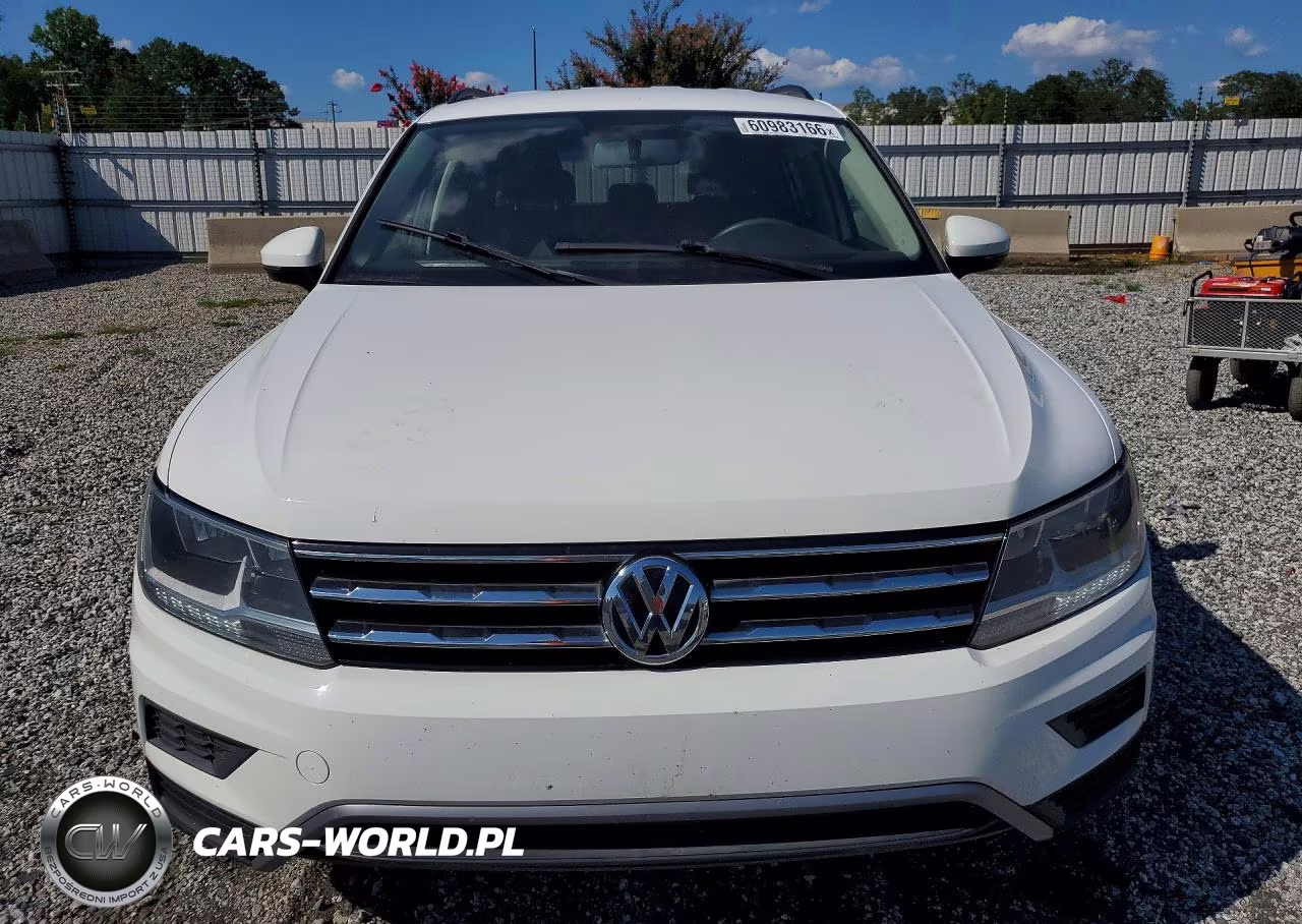 2018 Volkswagen Tiguan S VIN:3VV1B7AX7JM074468 - 5