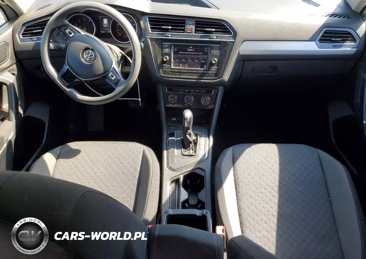 2018 Volkswagen Tiguan S VIN:3VV1B7AX7JM074468 - 8