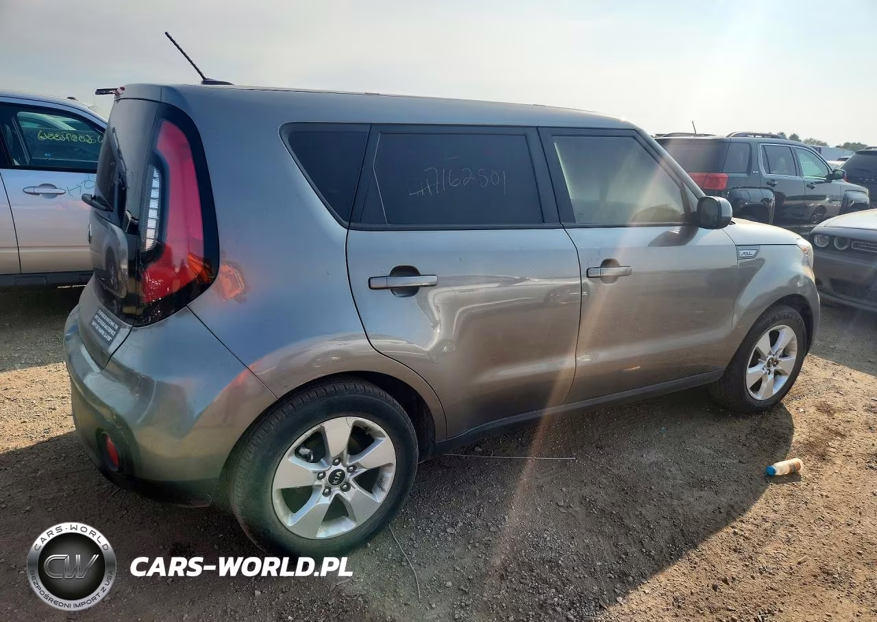 2018 Kia Soul Base VIN:KNDJN2A25J7572725 - 3