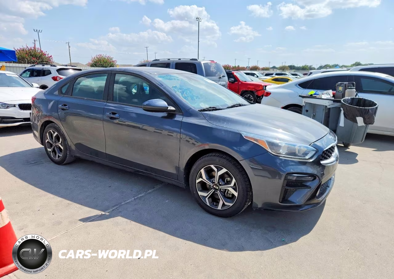 2019 Kia Forte Lxs VIN:3KPF24ADXKE122775 - 4