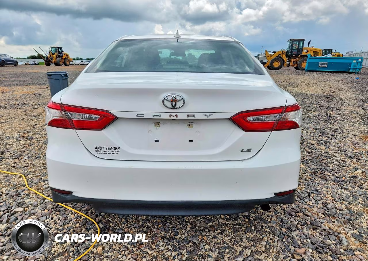 2020 Toyota Camry Le VIN:4T1C11AK5LU348515 - 6