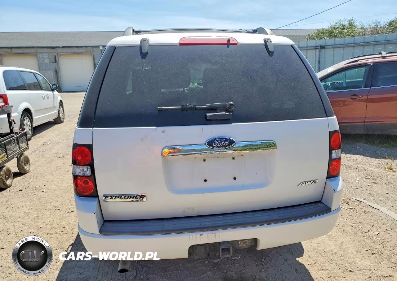 2010 Ford Explorer Limited VIN:1FMEU8F81AUA67833 - 6