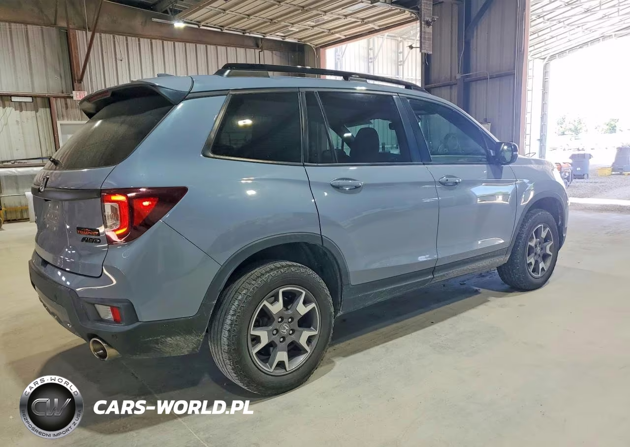 2022 Honda Passport Trail Sport VIN:5FNYF8H65NB010976 - 3