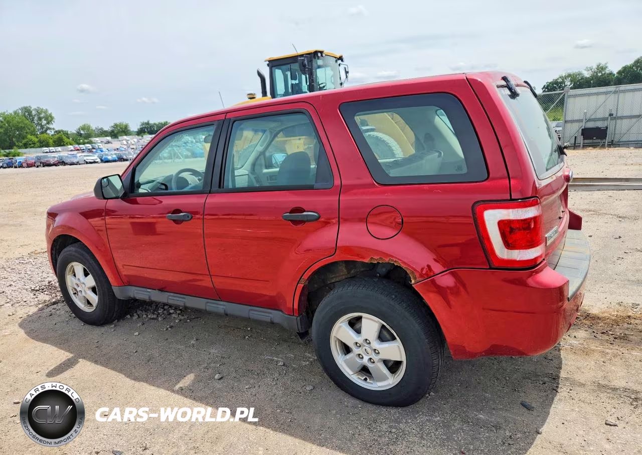 2010 Ford Escape Xls VIN:1FMCU0C76AKC48832 - 2