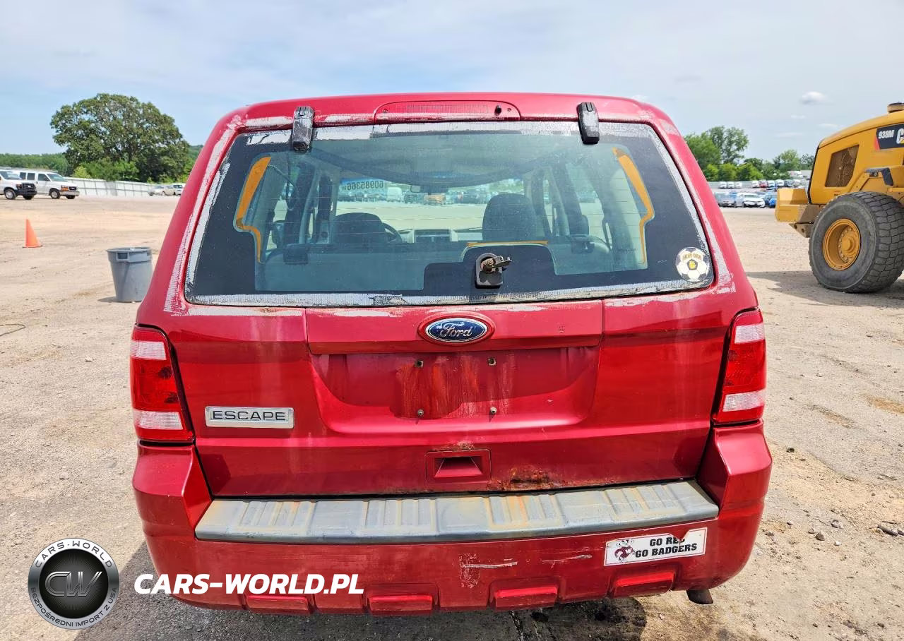 2010 Ford Escape Xls VIN:1FMCU0C76AKC48832 - 6