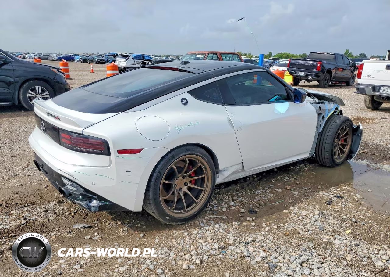 2024 Nissan Z Performance VIN:JN1BZ4BH2RM365796 - 3