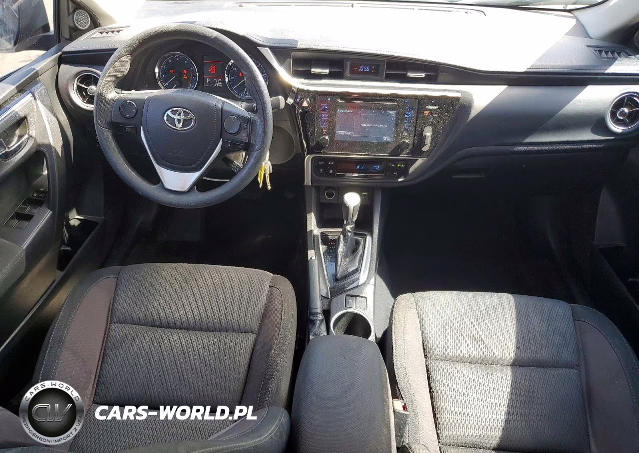 2017 Toyota Corolla Le VIN:5YFBURHE8HP600977 - 8
