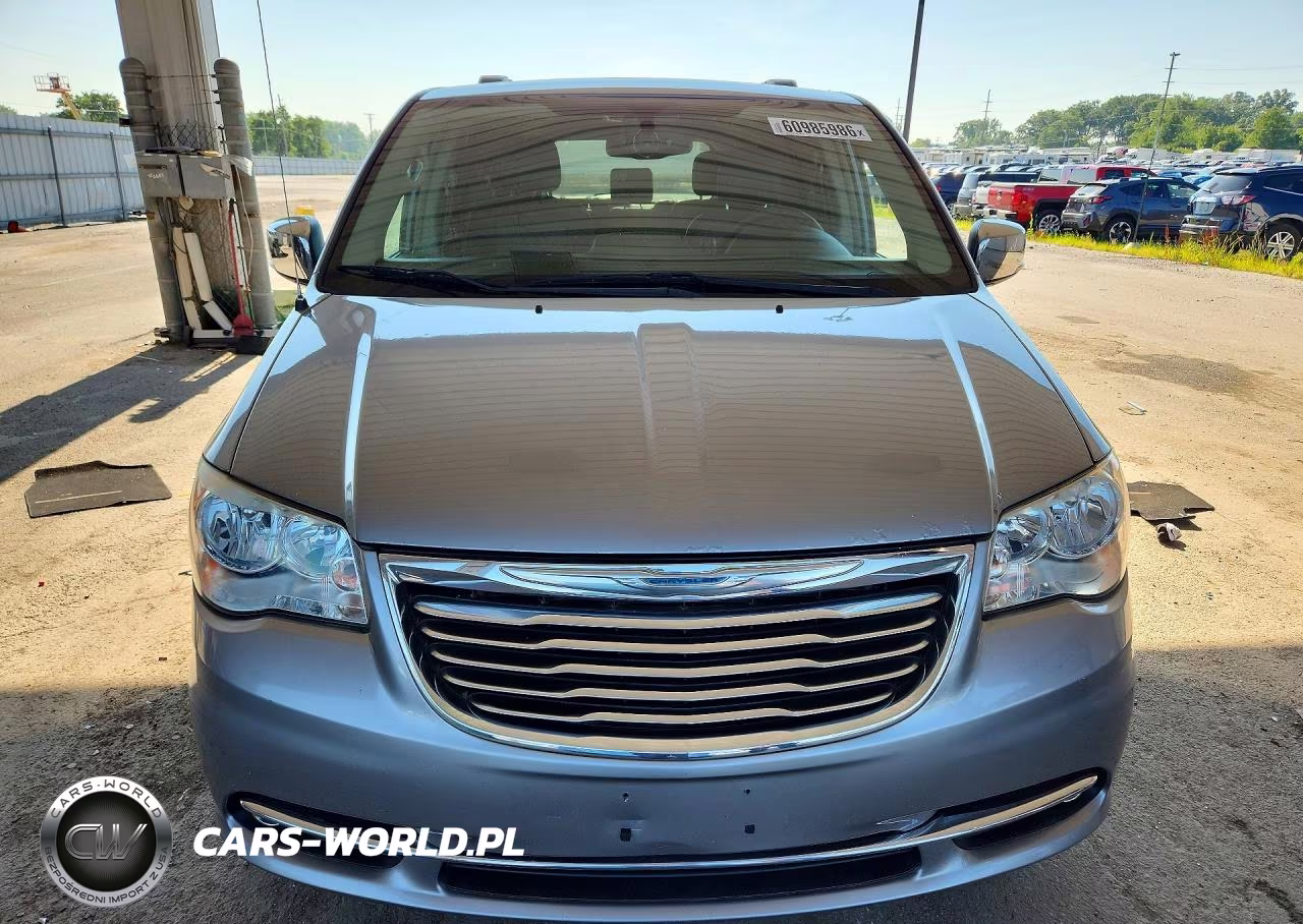 2015 Chrysler Town & Cntry VIN:2C4RC1CG9FR742067 - 5