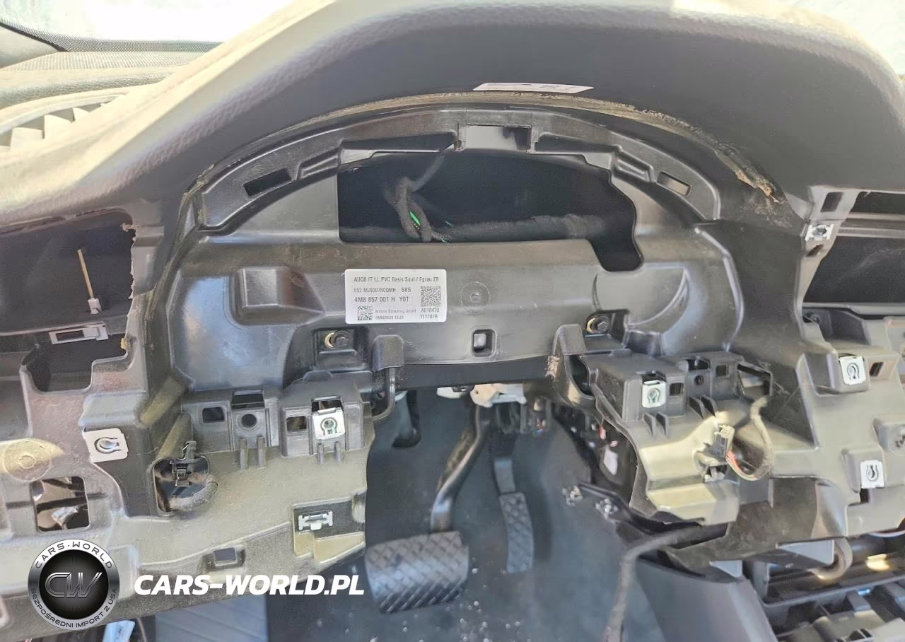 2026 Audi Q8 Premium VIN:WA1AVBF13TD000969 - 9