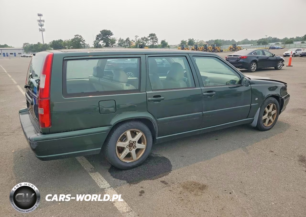 1999 Volvo V70 VIN:YV1LW55A3X2617069 - 3