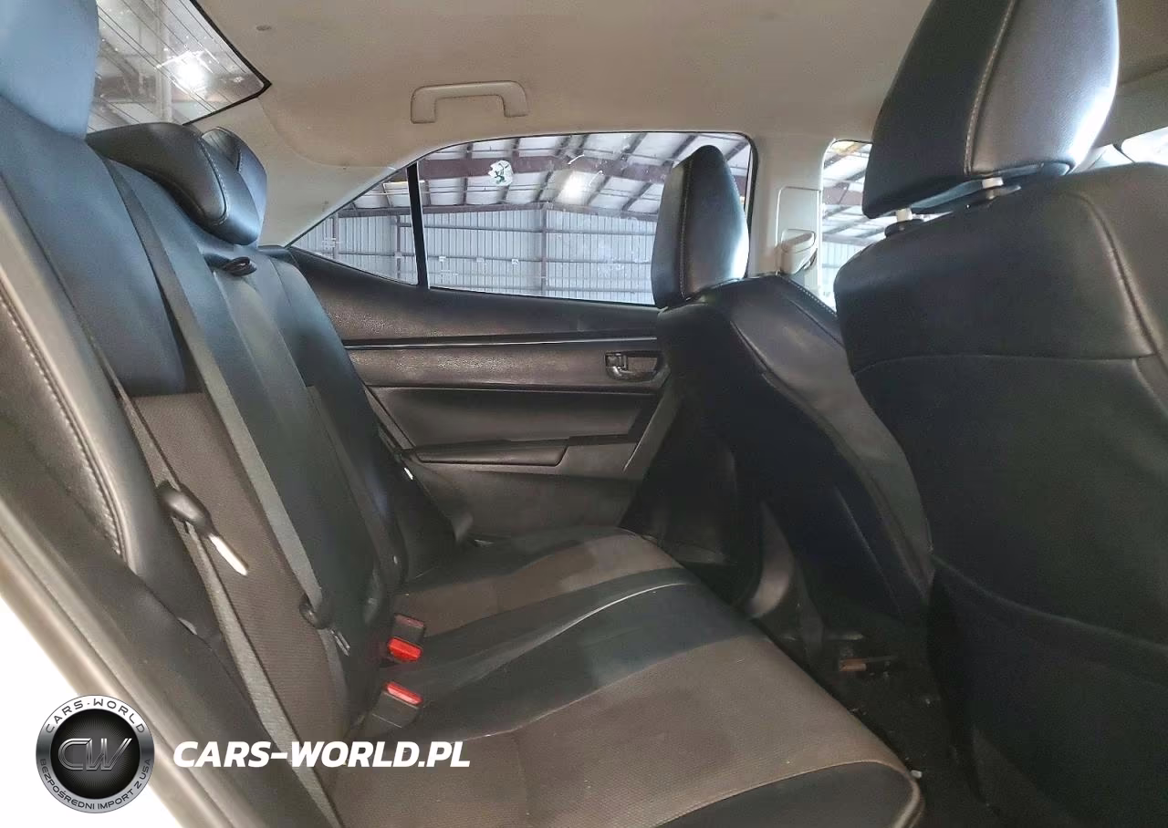 2015 Toyota Corolla S Plus VIN:5YFBURHE2FP190464 - 10