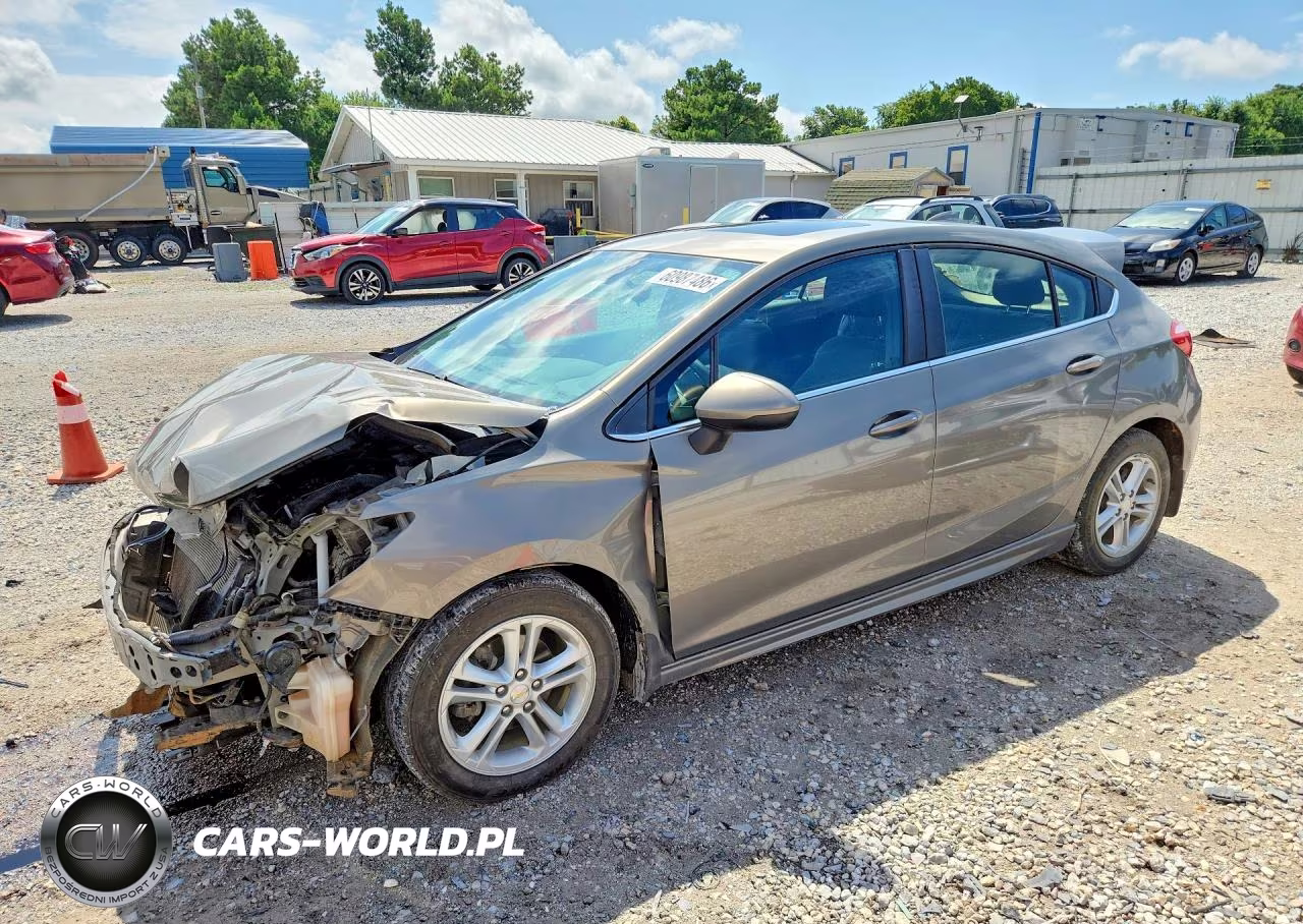 2017 Chevrolet Cruze Lt – zdjęcie 1 z 13