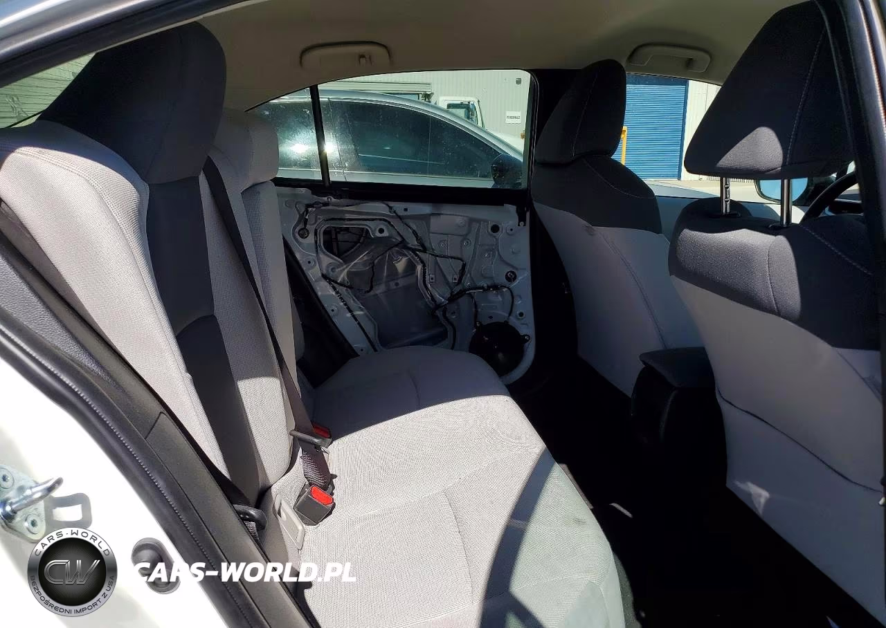 2021 Toyota Corolla Le VIN:JTDEPMAE3MJ156374 - 10