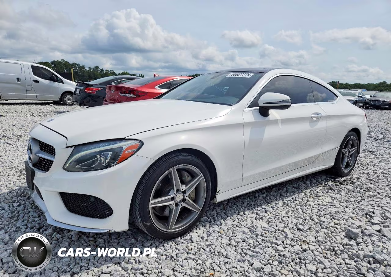 2017 Mercedes-Benz C 300 – zdjęcie 1 z 12