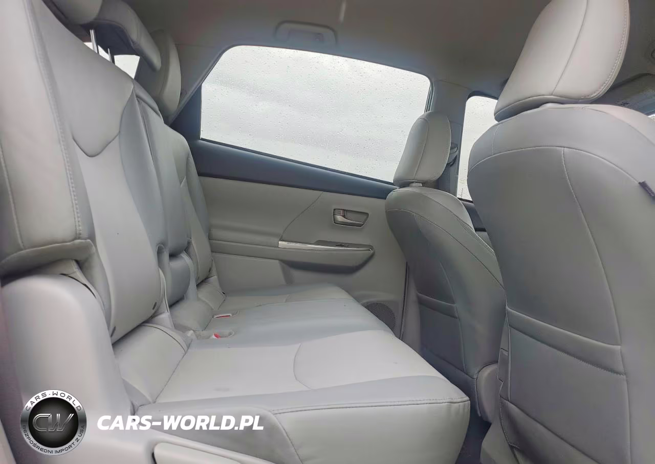 2012 Toyota Prius V Five VIN:JTDZN3EU8C3080642 - 10