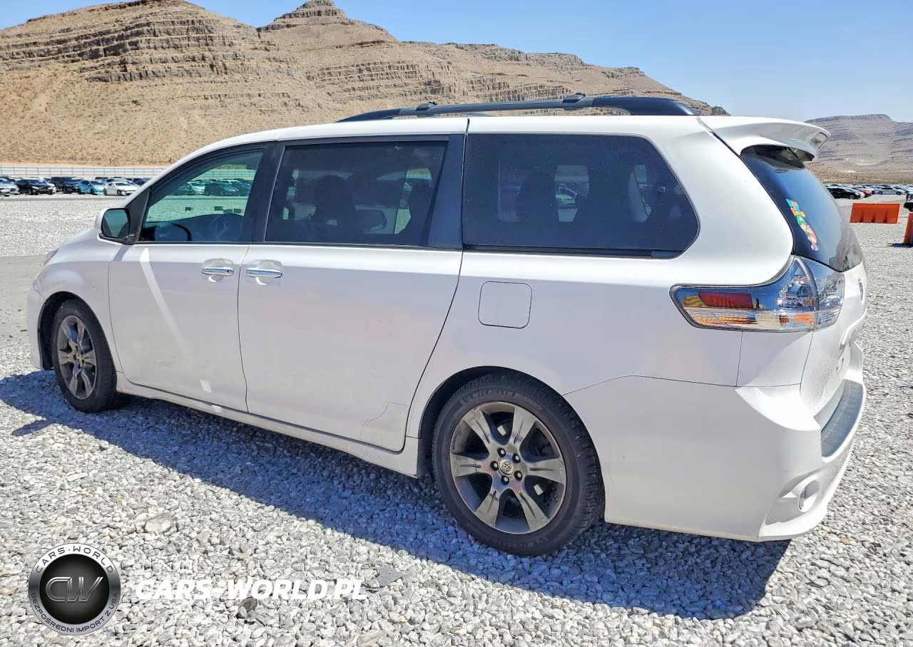 2016 Toyota Sienna Se VIN:5TDXK3DC3GS750076 - 2