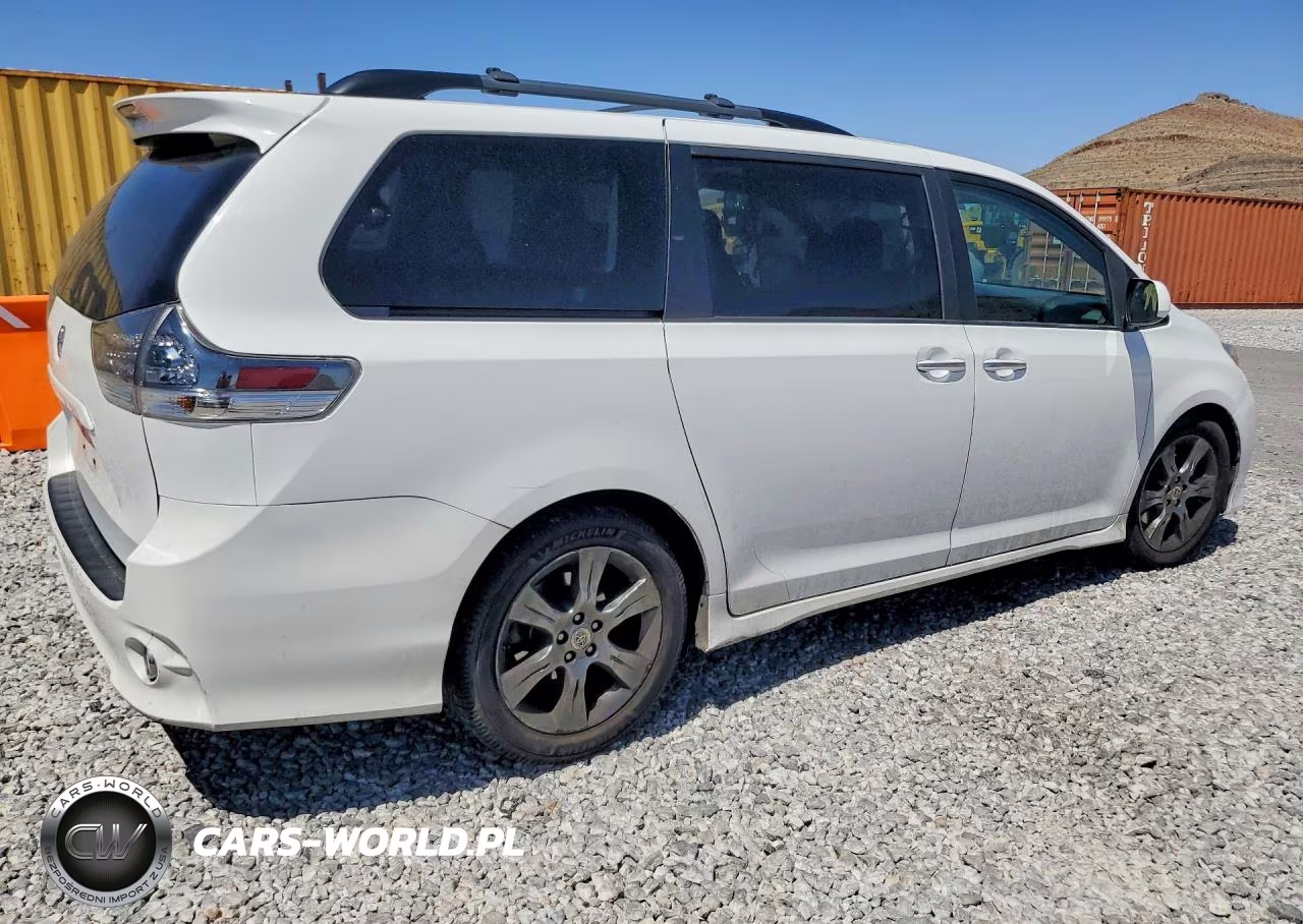 2016 Toyota Sienna Se VIN:5TDXK3DC3GS750076 - 3