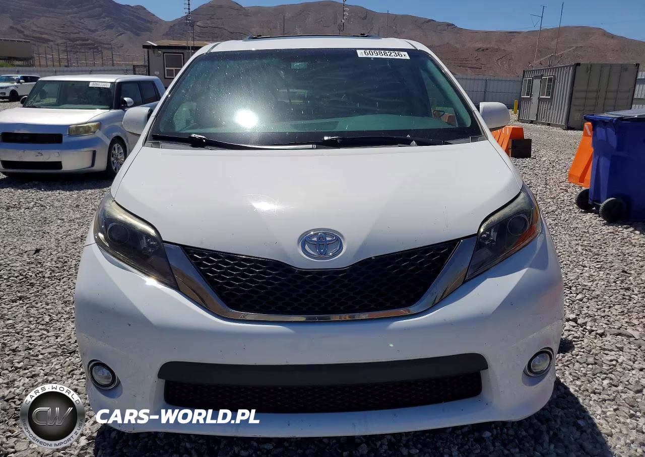 2016 Toyota Sienna Se VIN:5TDXK3DC3GS750076 - 5
