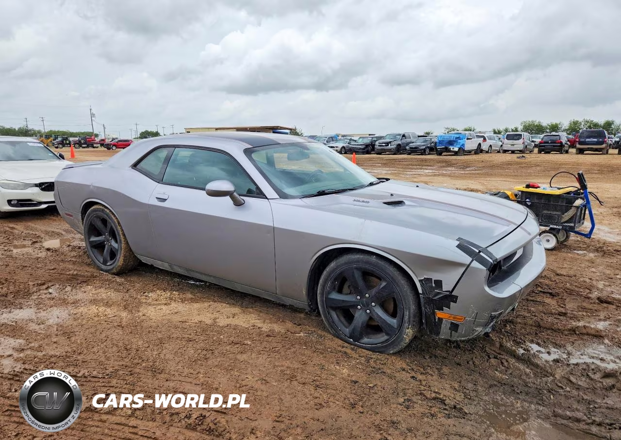 2013 Dodge Challenger R-T VIN:2C3CDYBTXDH619489 - 4
