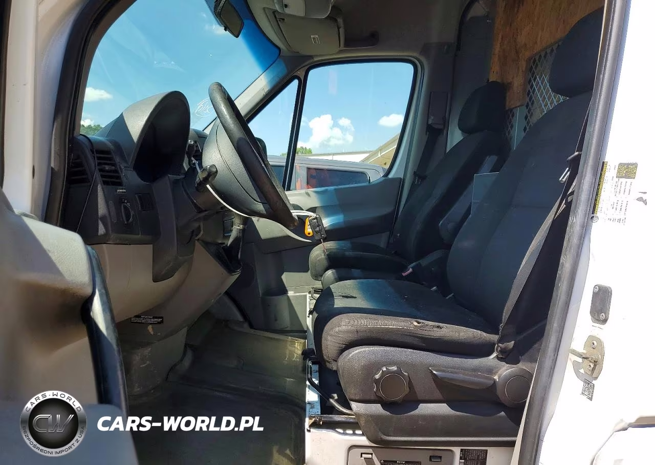 2015 Mercedes-Benz Sprinter 2500 VIN:WD3PE8DC9F5991269 - 7