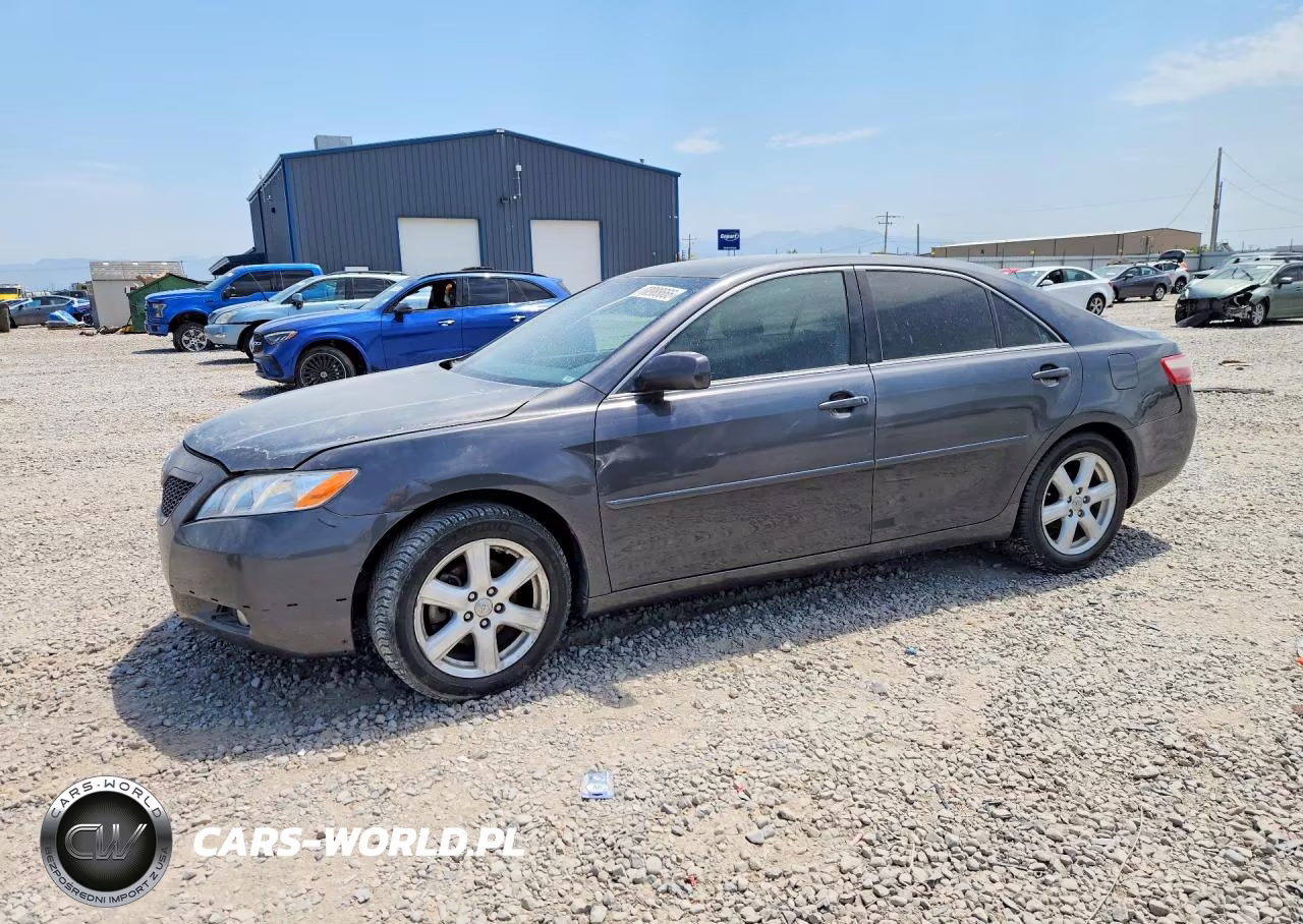 2009 Toyota Camry Se V6 – zdjęcie 1 z 13