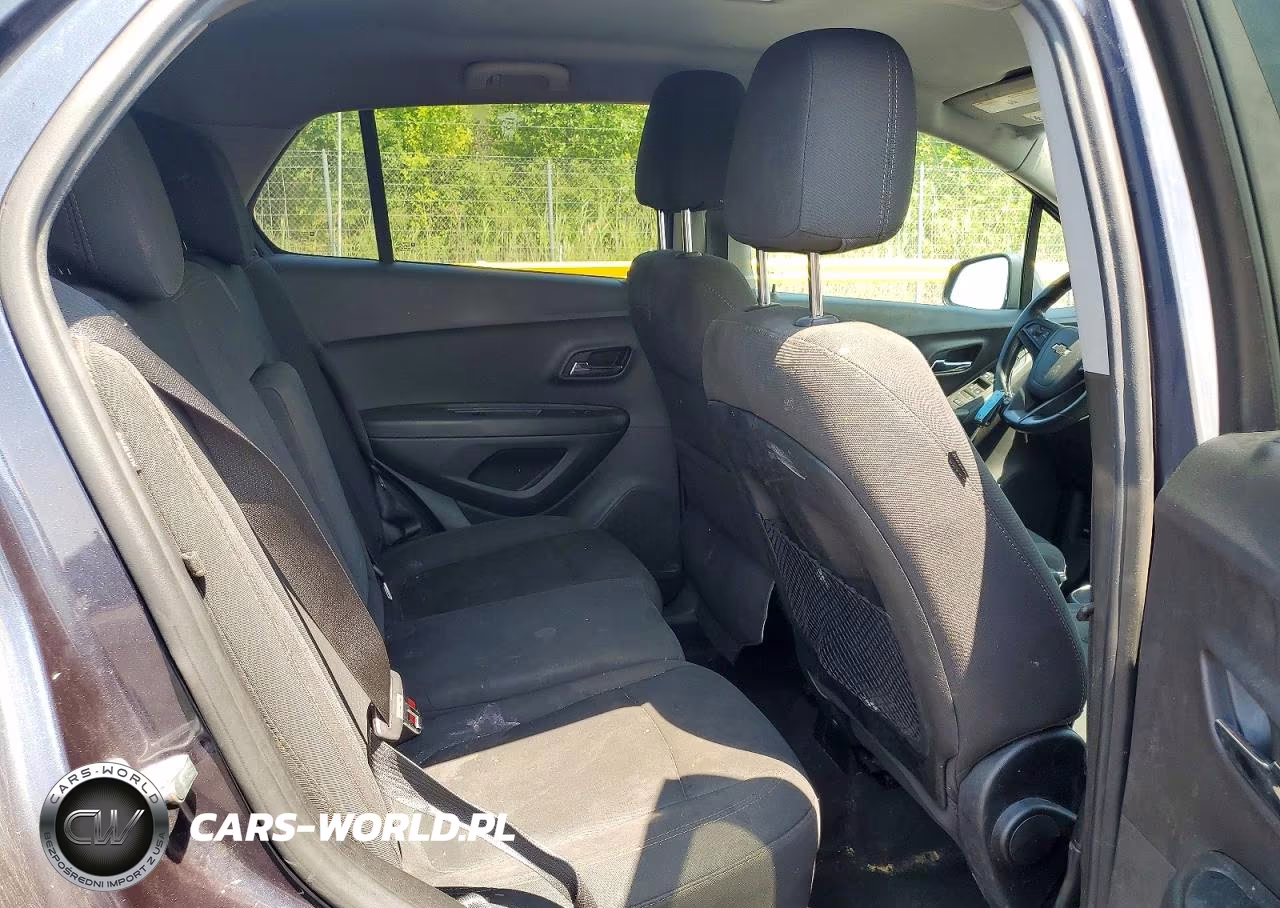 2019 Chevrolet Trax Ls VIN:3GNCJKSB2KL220645 - 11