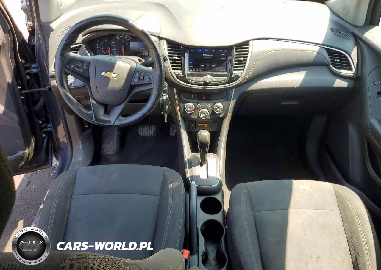 2019 Chevrolet Trax Ls VIN:3GNCJKSB2KL220645 - 8