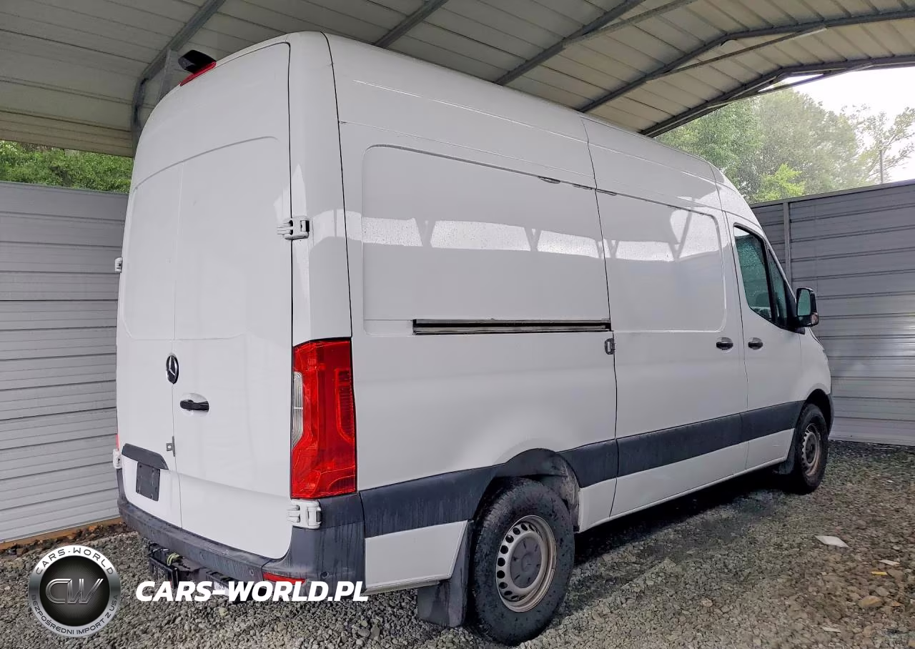2020 Mercedes-Benz Sprinter 2500 Delivery Van VIN:W1W4EBHY5LP211347 - 3