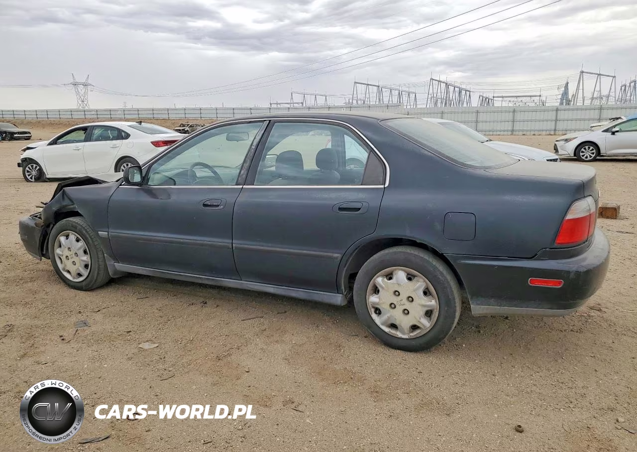 1996 Honda Accord Lx VIN:1HGCD5638TA262574 - 2