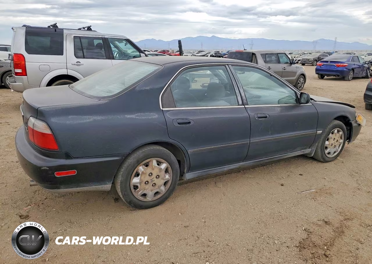 1996 Honda Accord Lx VIN:1HGCD5638TA262574 - 3