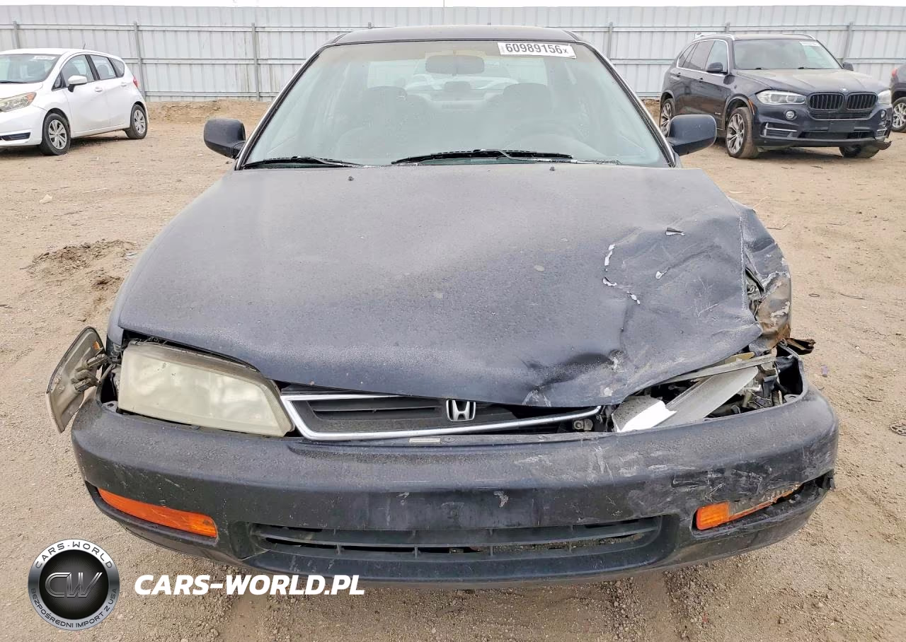 1996 Honda Accord Lx VIN:1HGCD5638TA262574 - 5
