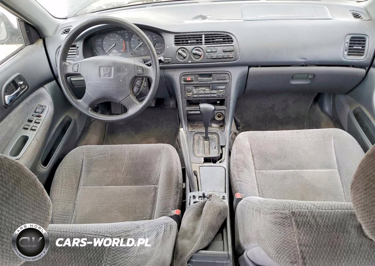 1996 Honda Accord Lx VIN:1HGCD5638TA262574 - 8