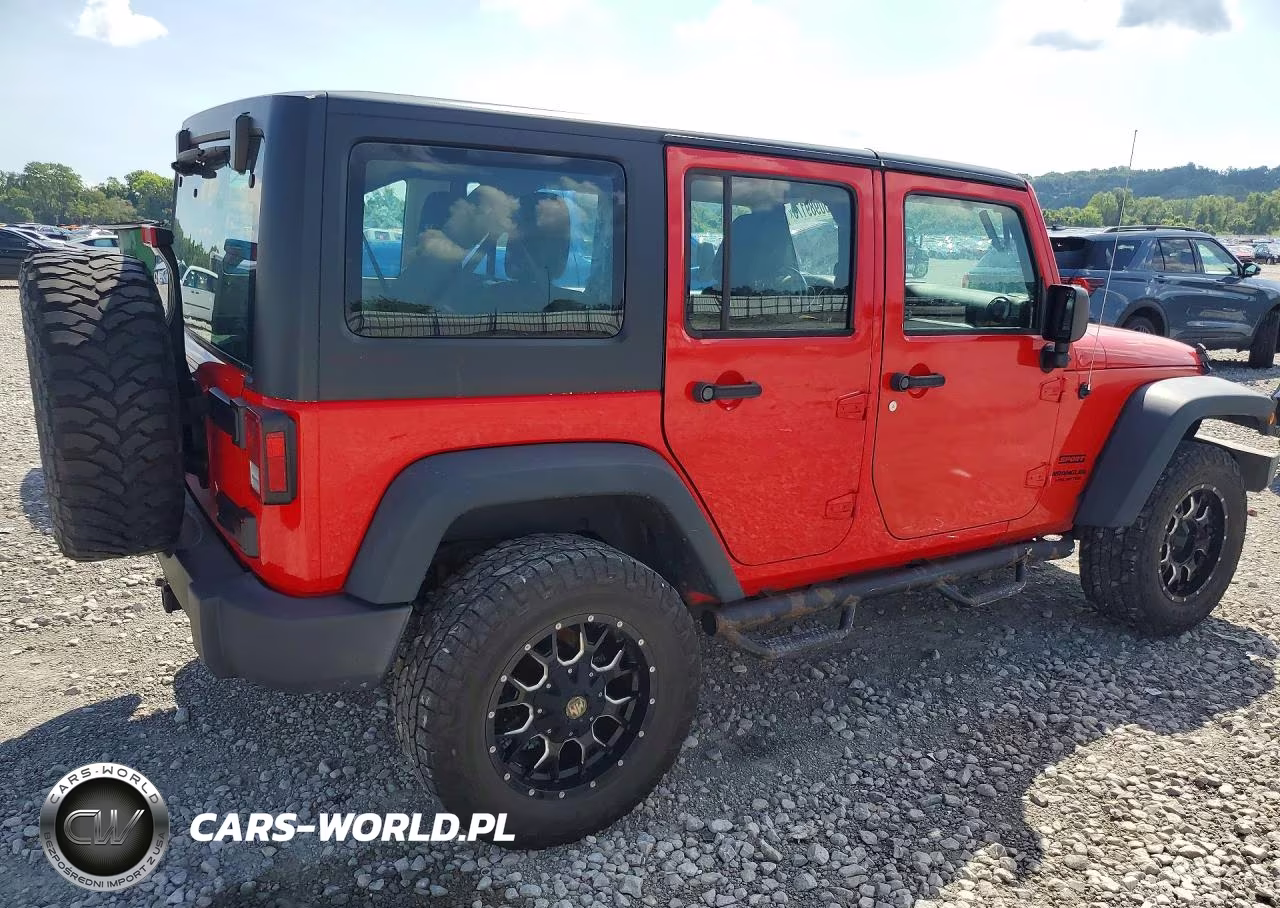 2016 Jeep Wrangler Unlimited Sport VIN:1C4BJWDG3GL155747 - 3
