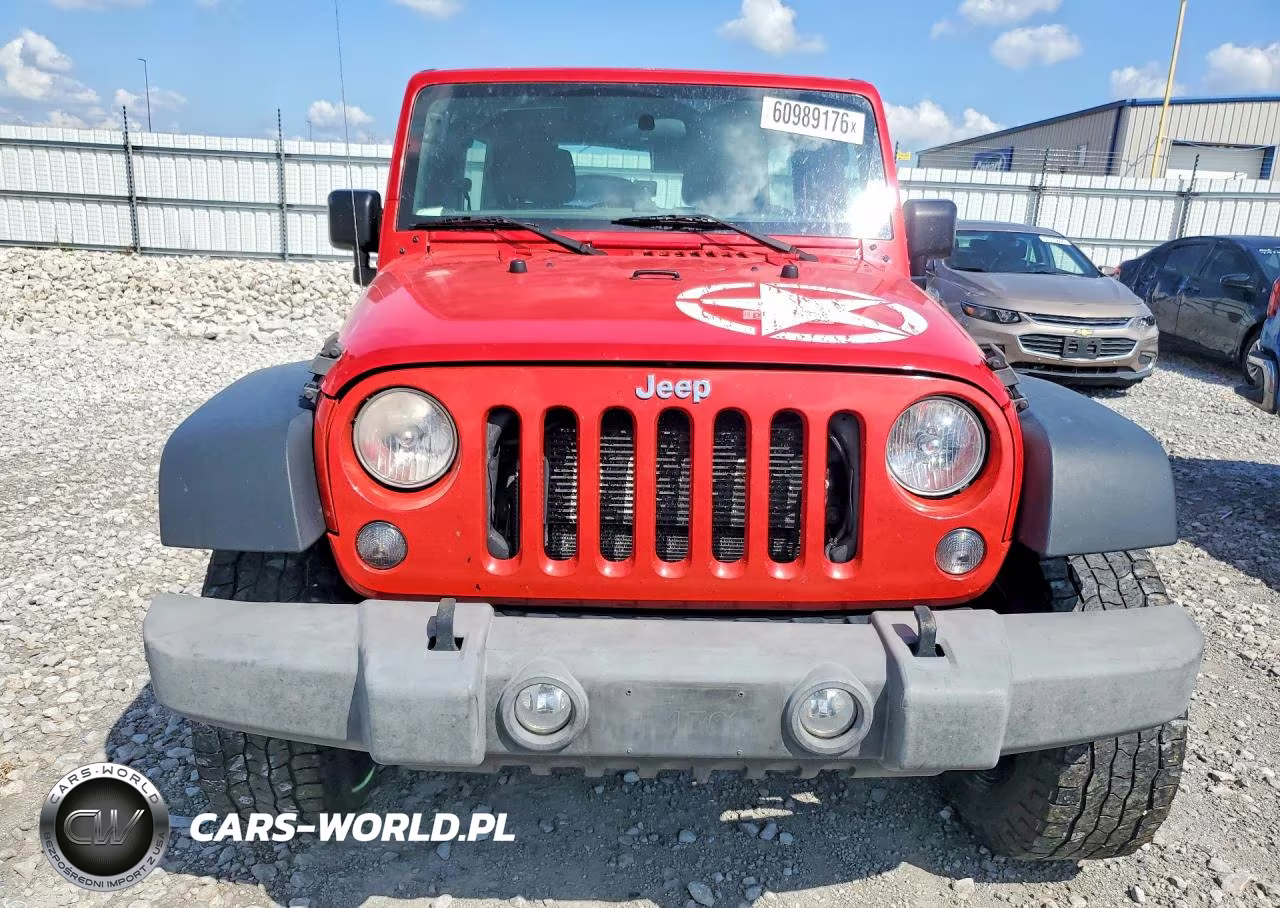 2016 Jeep Wrangler Unlimited Sport VIN:1C4BJWDG3GL155747 - 5