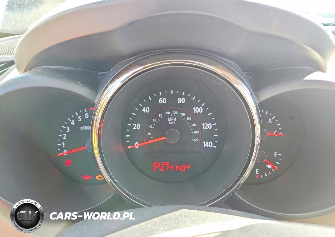 2010 Kia Soul + VIN:KNDJT2A29A7160426 - 9