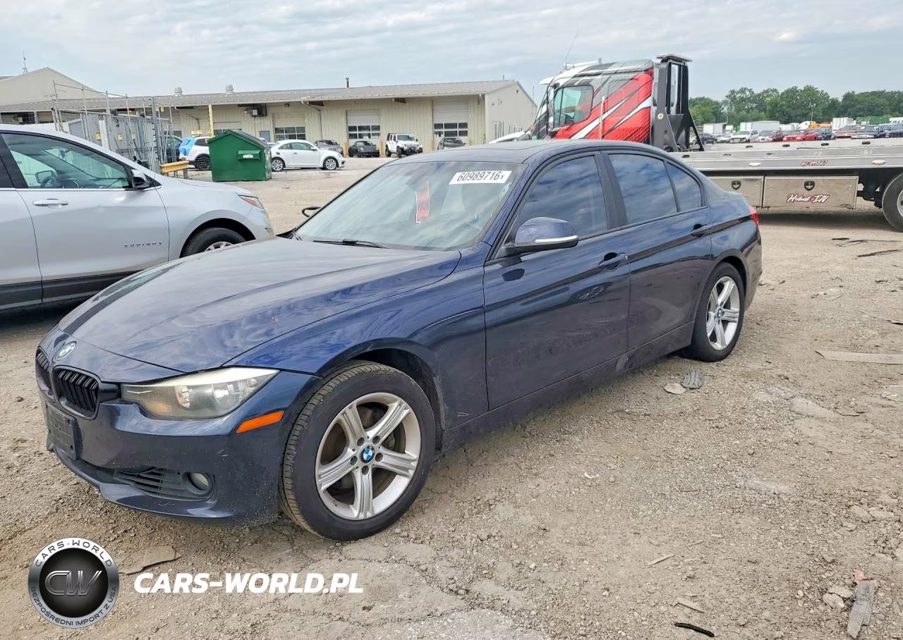 2013 BMW 328 I – zdjęcie 1 z 12