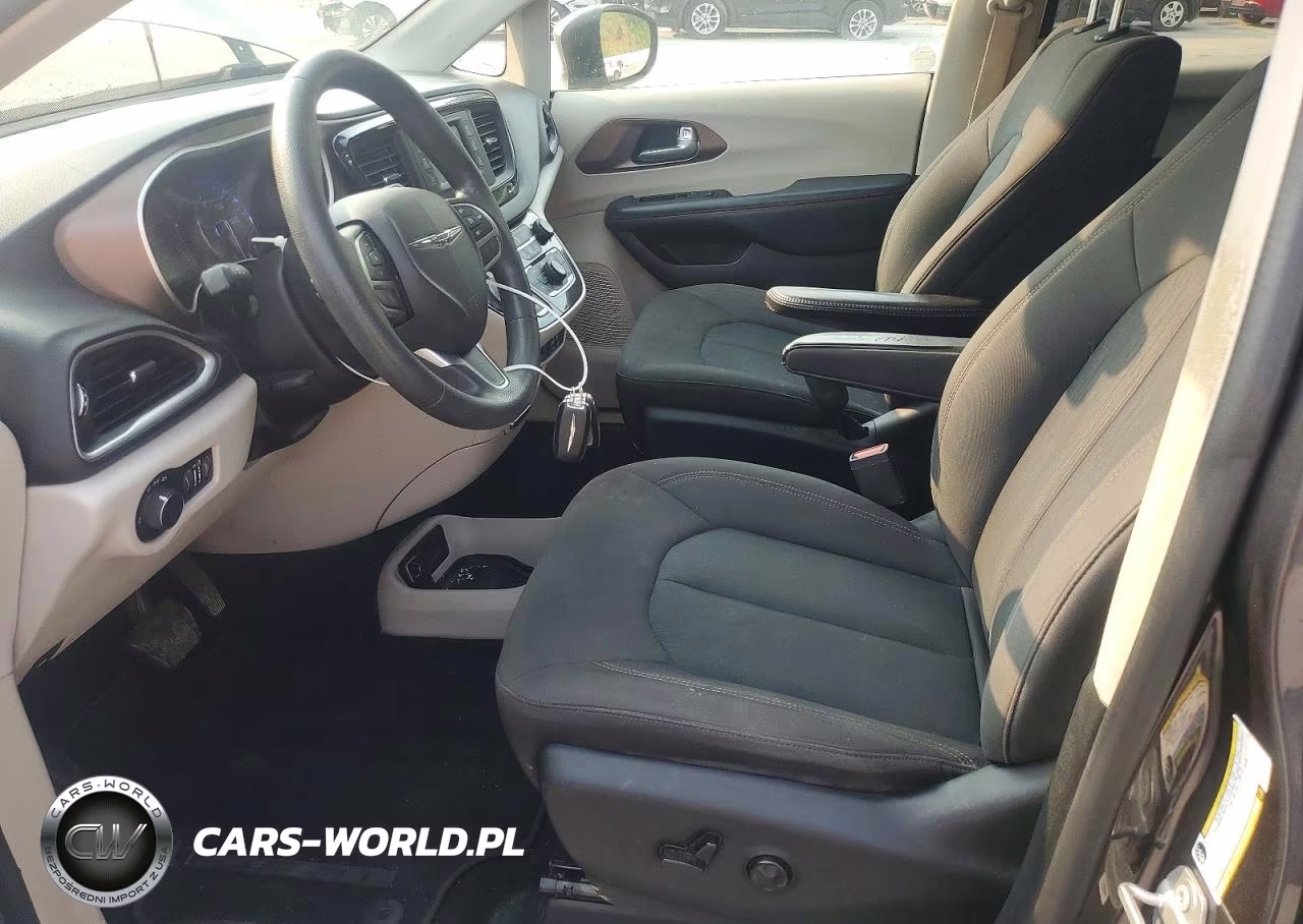 2017 Chrysler Pacifica VIN:2C4RC1CG0HR522660 - 7