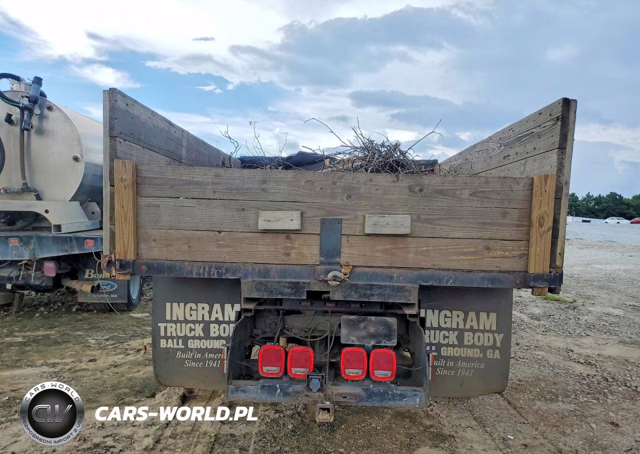 2006 Chevrolet Silverado C3500 VIN:1GBJC33D06F198777 - 6
