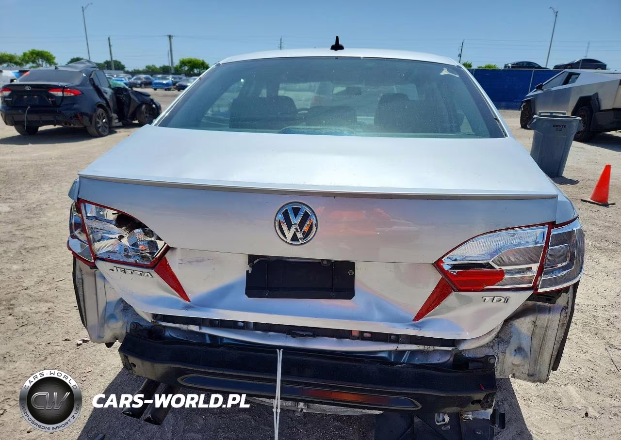 2012 Volkswagen Jetta Tdi VIN:3VWLL7AJ4CM082964 - 6
