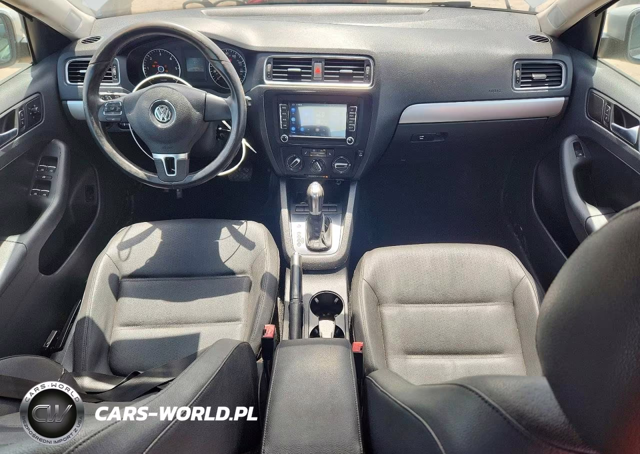 2012 Volkswagen Jetta Tdi VIN:3VWLL7AJ4CM082964 - 8