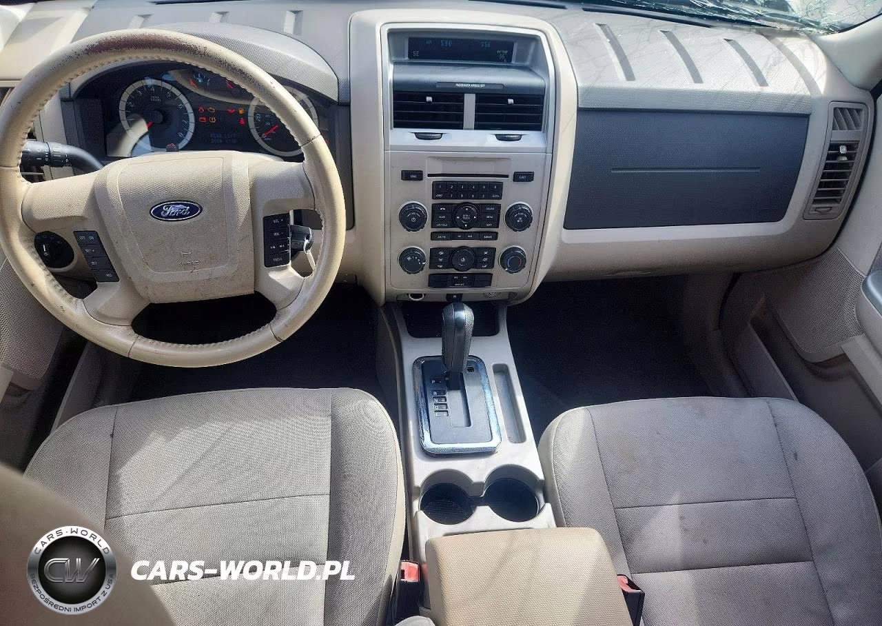 2010 Ford Escape Xlt VIN:1FMCU0DG2AKC42685 - 8