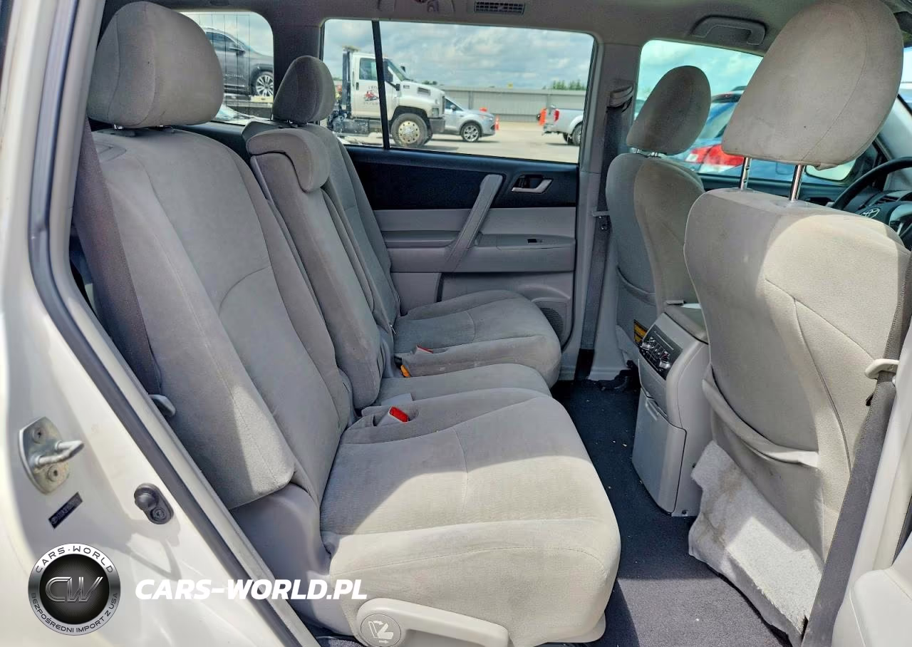 2013 Toyota Highlander Plus VIN:5TDZK3EH5DS119425 - 11