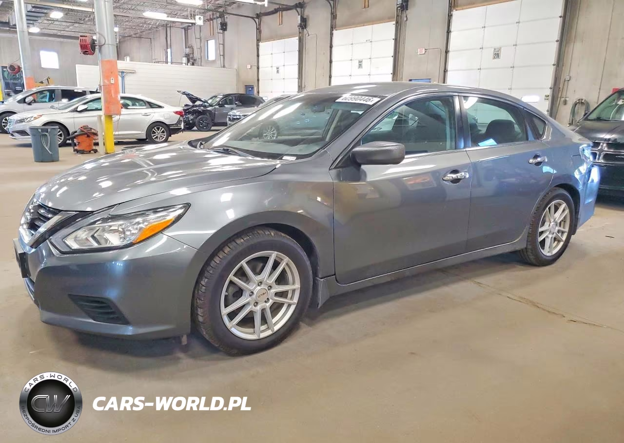 2018 Nissan Altima 2.5 S – zdjęcie 1 z 13
