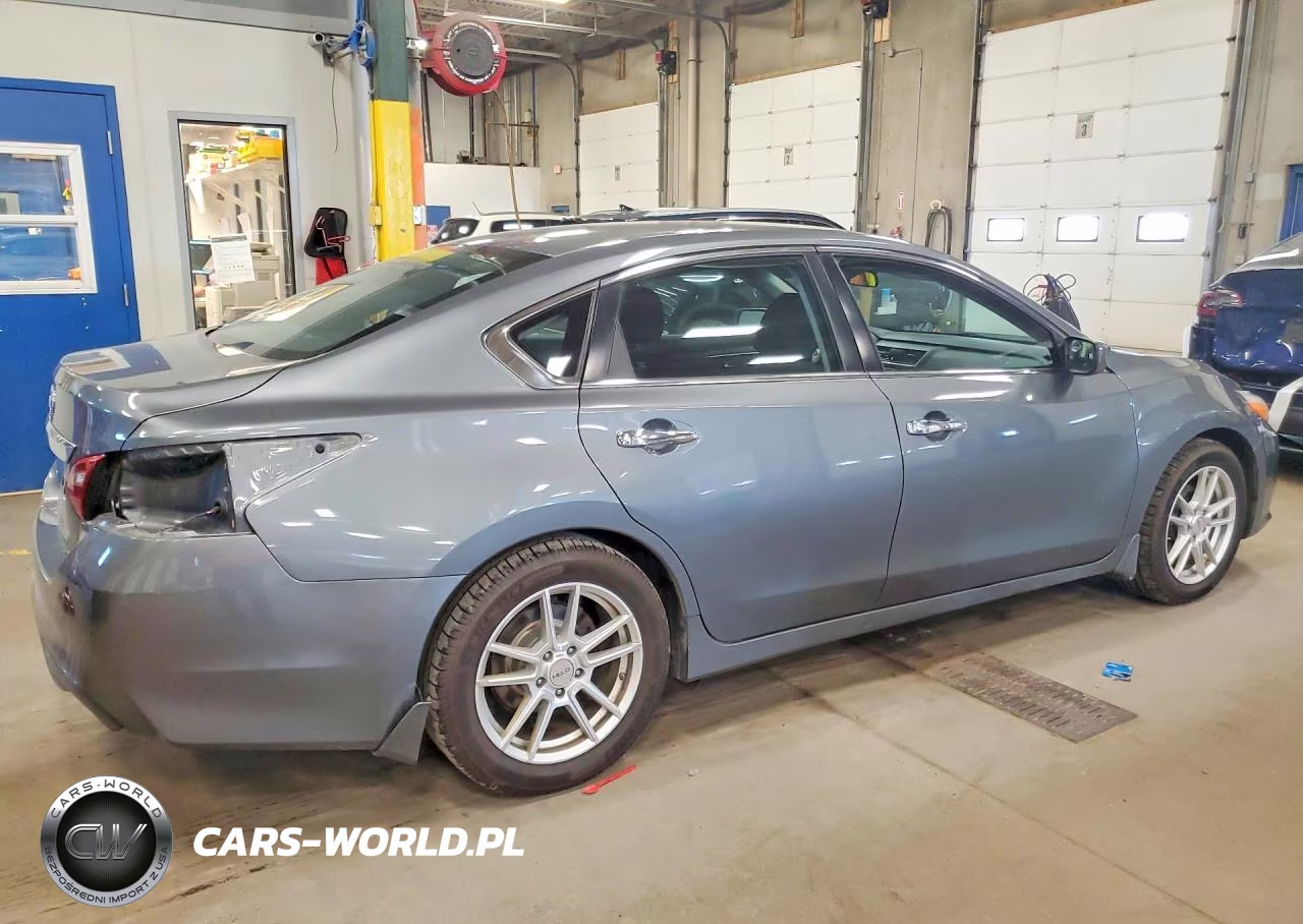 2018 Nissan Altima 2.5 S VIN:1N4AL3AP7JC139718 - 3